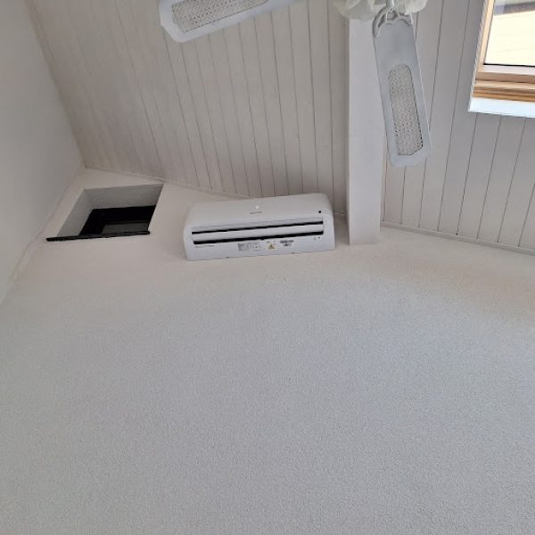 Montaj aer condiționat interior Sibiu - unitate pe perete